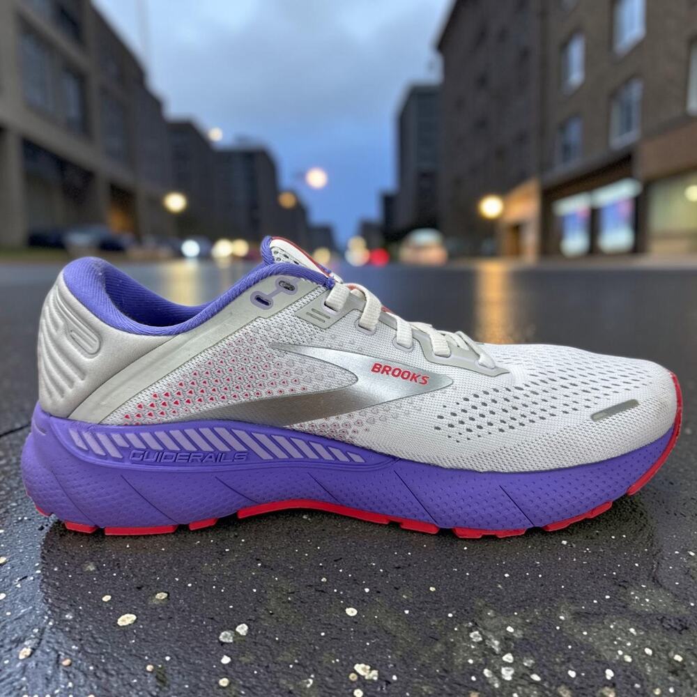Brooks Adrenaline GTS 22 Womens 9.5 B Running Shoes White Purple Y2K Athleisure - Picture 4 of 11
